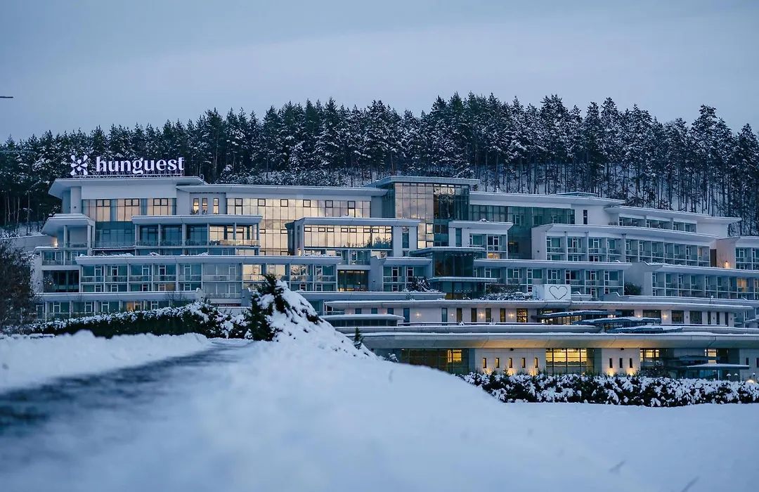 Hunguest Saliris-1
