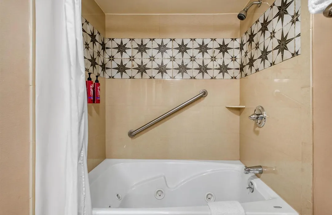 Surestay Hotel By Best Western Camarillo-1