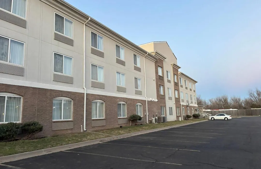 Quality Inn & Suites Bethany - Oklahoma City West-1