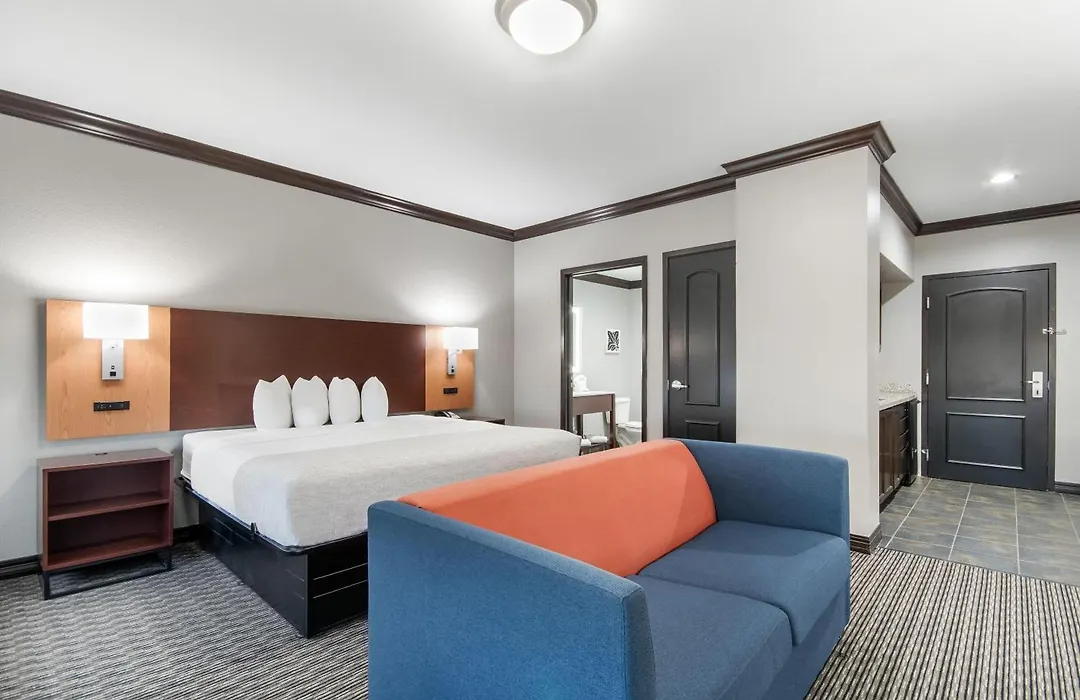 Hawthorn Suites By Wyndham Lubbock-1