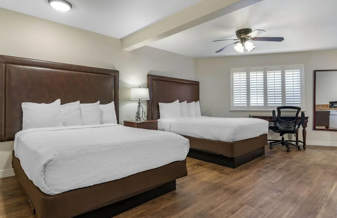 Best Western Rose Garden Inn-1