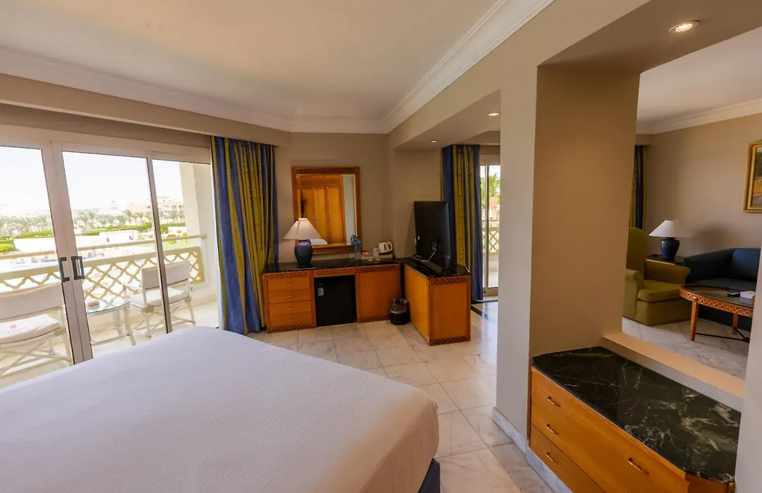 Old Palace Resort Sahl Hasheesh-1