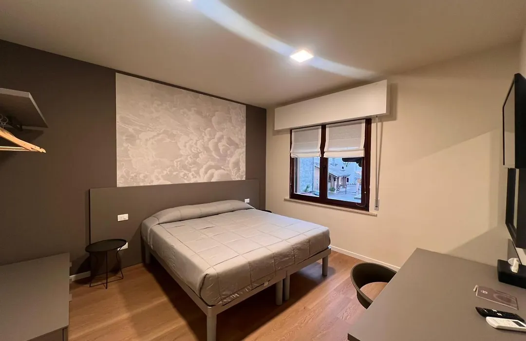 Jo Hotel-1