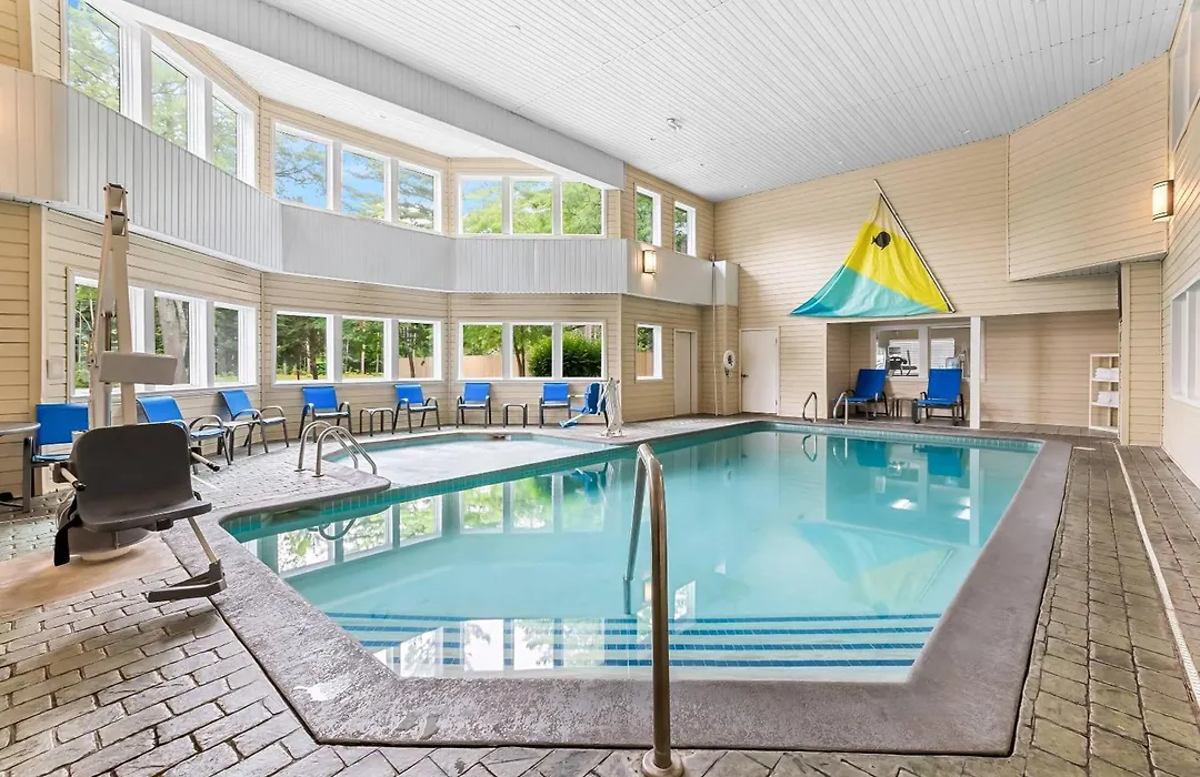 Comfort Inn Traverse City-1