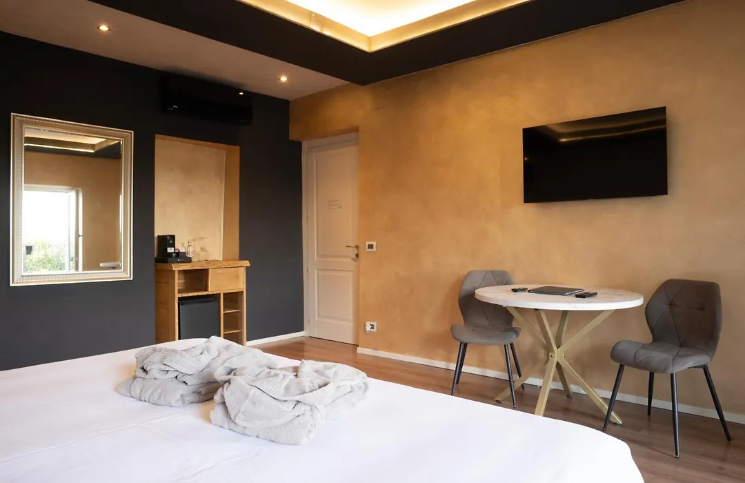 La Madernassa Resort - Casalora Dimora Storica di Charme-1