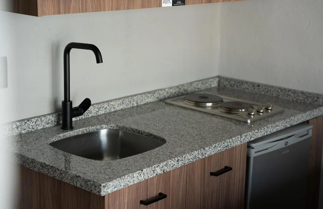 Hotel Block Suites-1