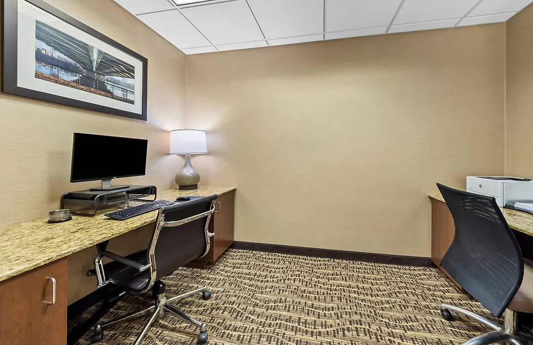 Comfort Inn & Suites West - Medical Center-1