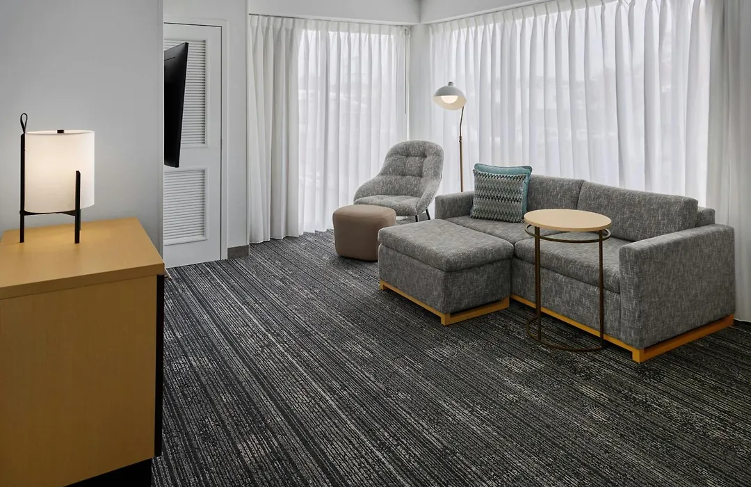 Towneplace Suites By Marriott Lawrence Downtown-1