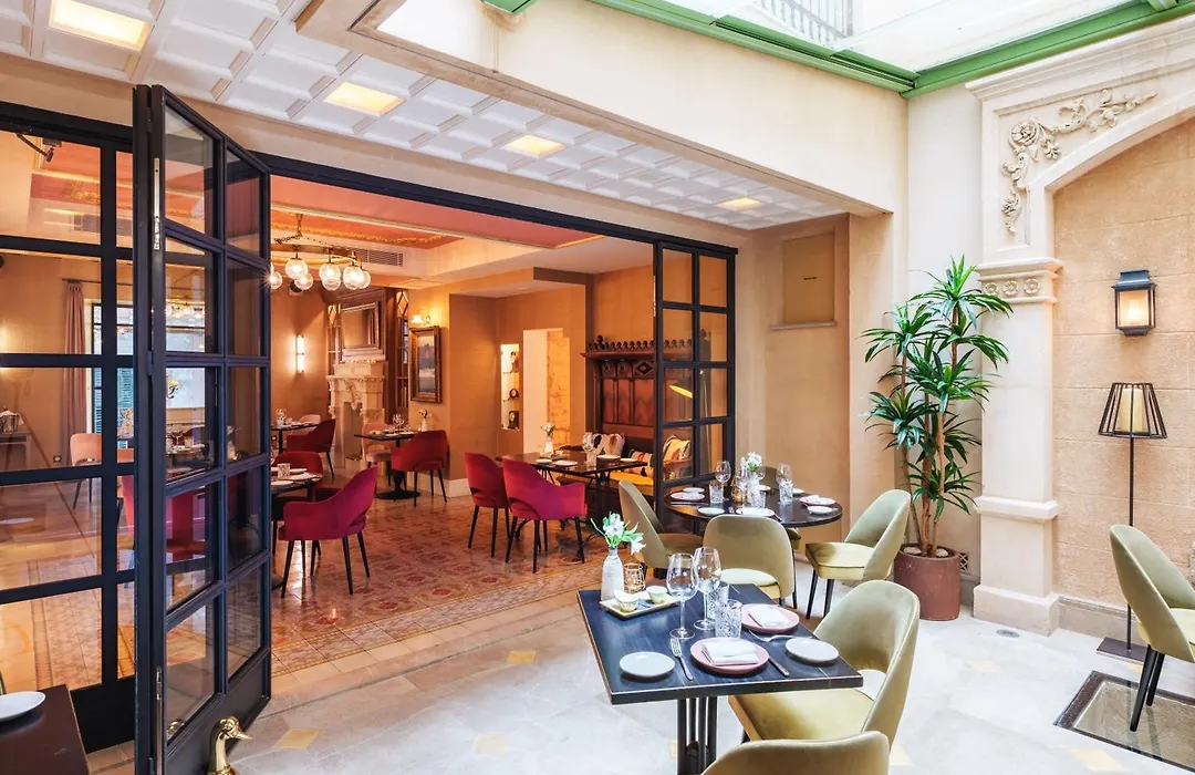 Hotel Gloria De Sant Jaume-1