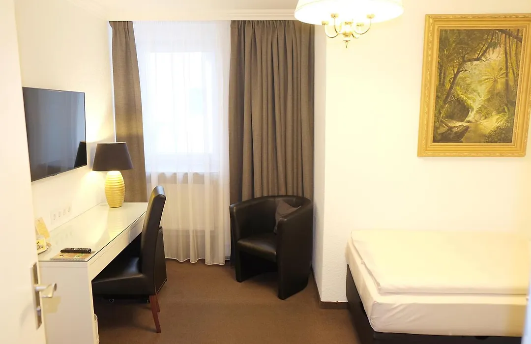 Hotel Adler-1