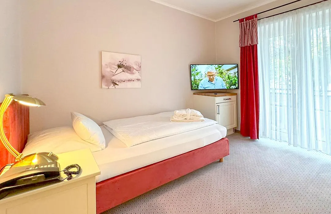 Golf- und Wellnesshotel Amtsheide-1