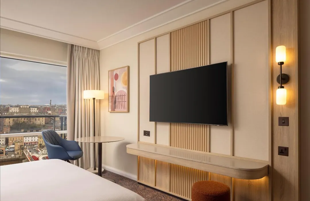 Hilton Newcastle Tyne Bridge-1
