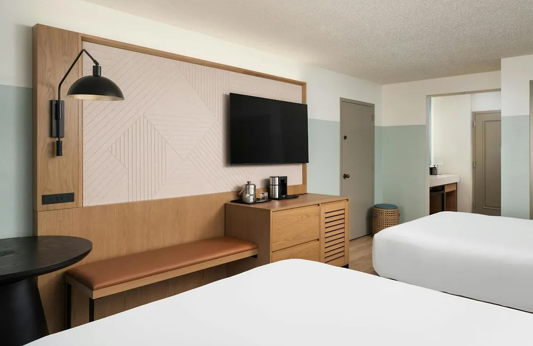Sheraton Orlando Lake Buena Vista Resort - Newly Renovated!-1