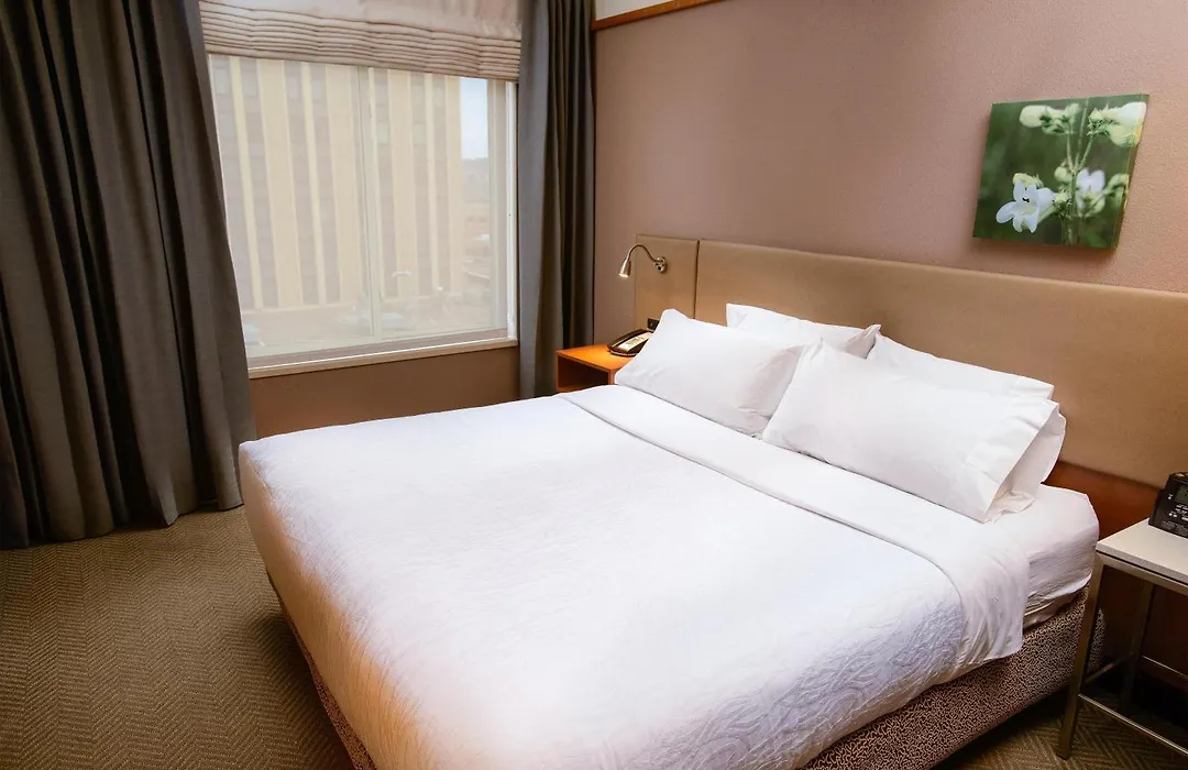 Hilton Garden Inn Rochester Downtown-1