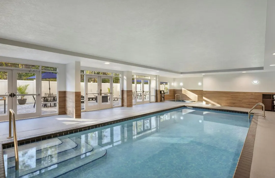 Fairfield Inn & Suites Lake City-1