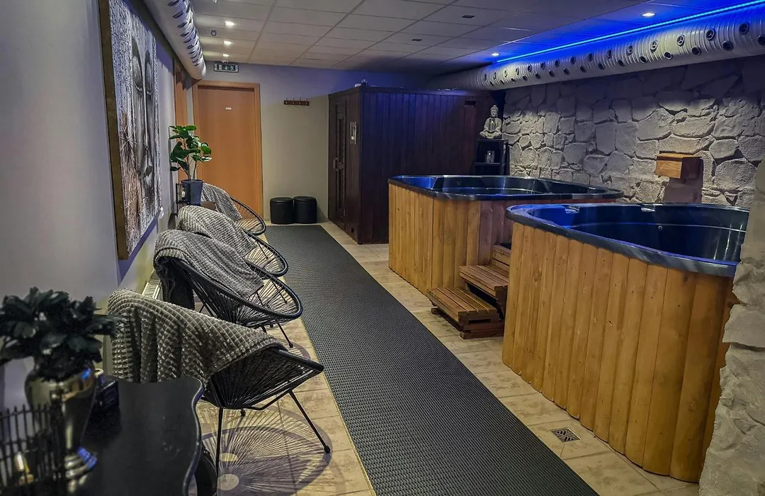 Hotel Vestmannaeyjar-1