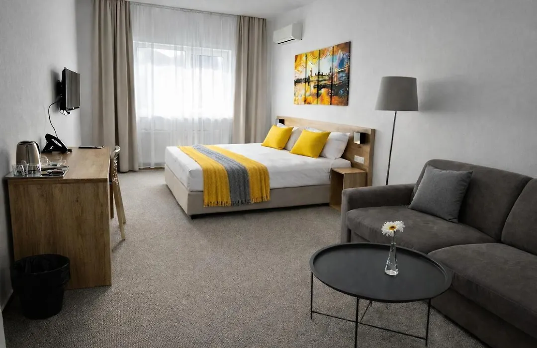 Hotel Kapitol-1