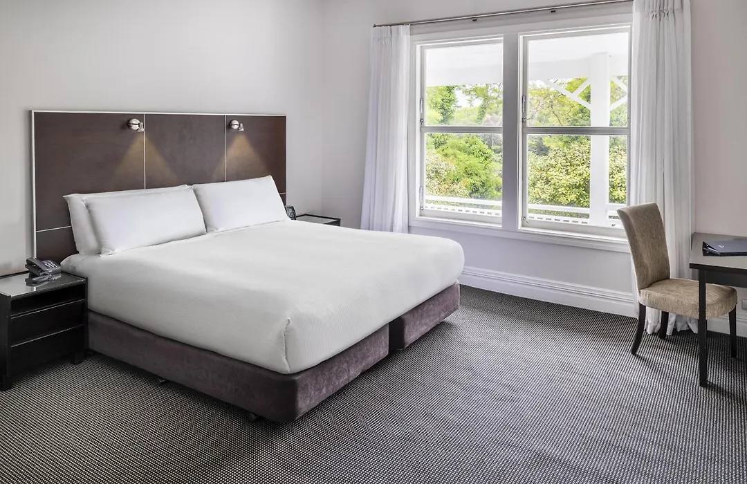 Hilton Lake Taupo-1