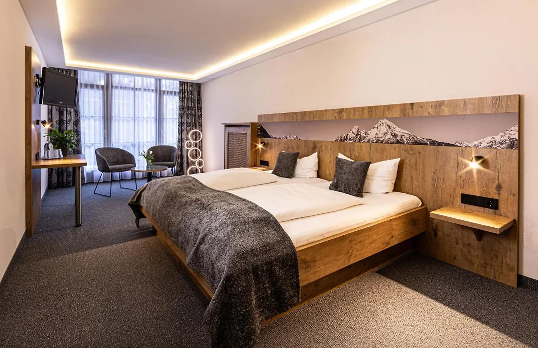 Hotel AlpinaRos-1