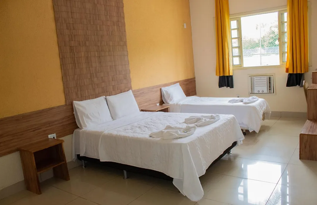 Hotel Montanhes-1