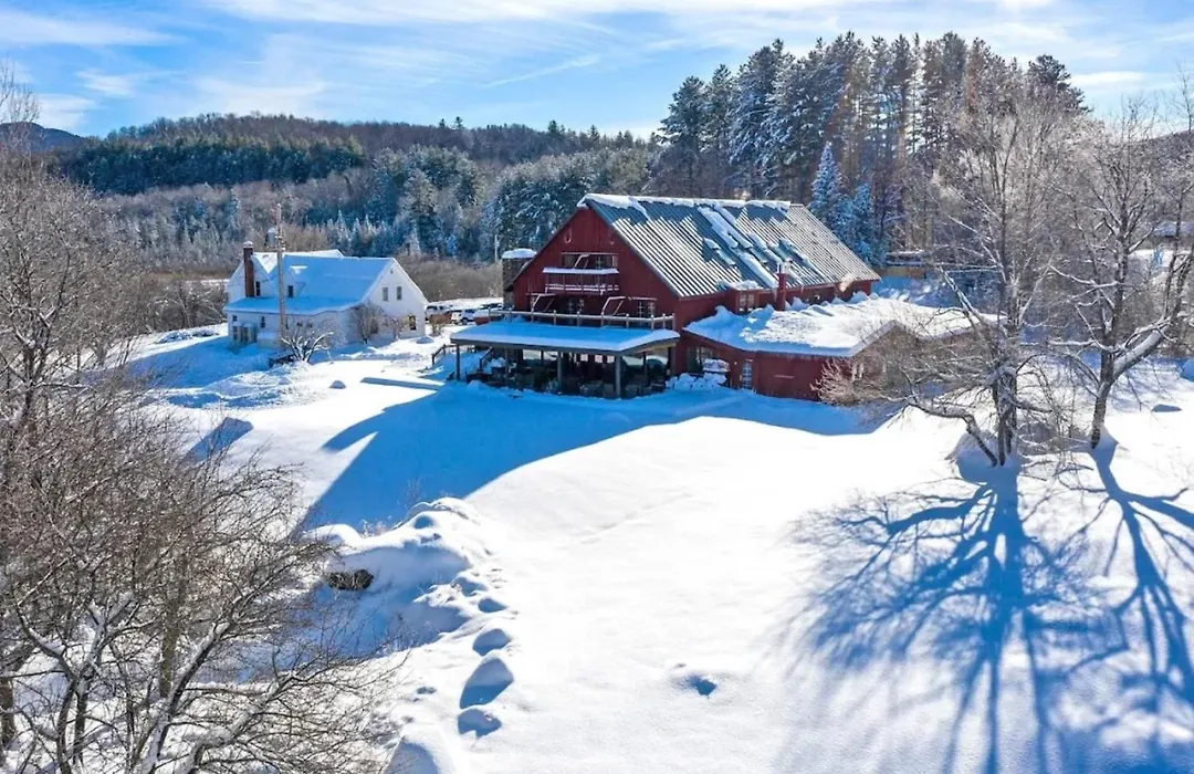 Mountain Meadows Lodge-1