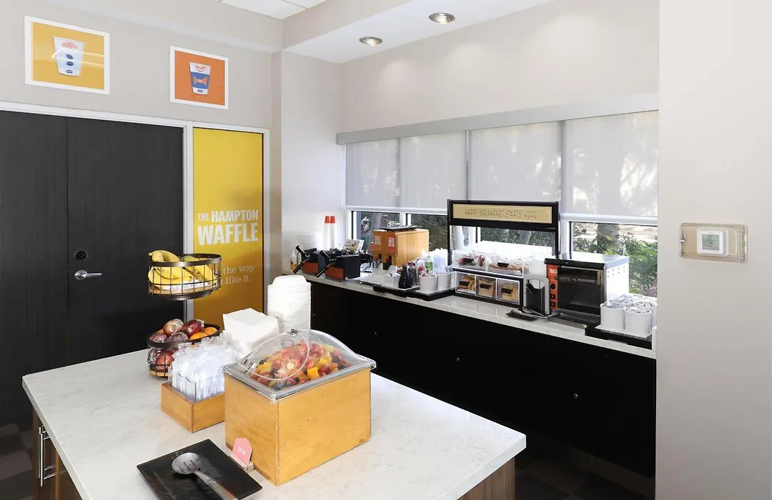 Hampton Inn Miami-Coconut Grove/Coral Gables-1