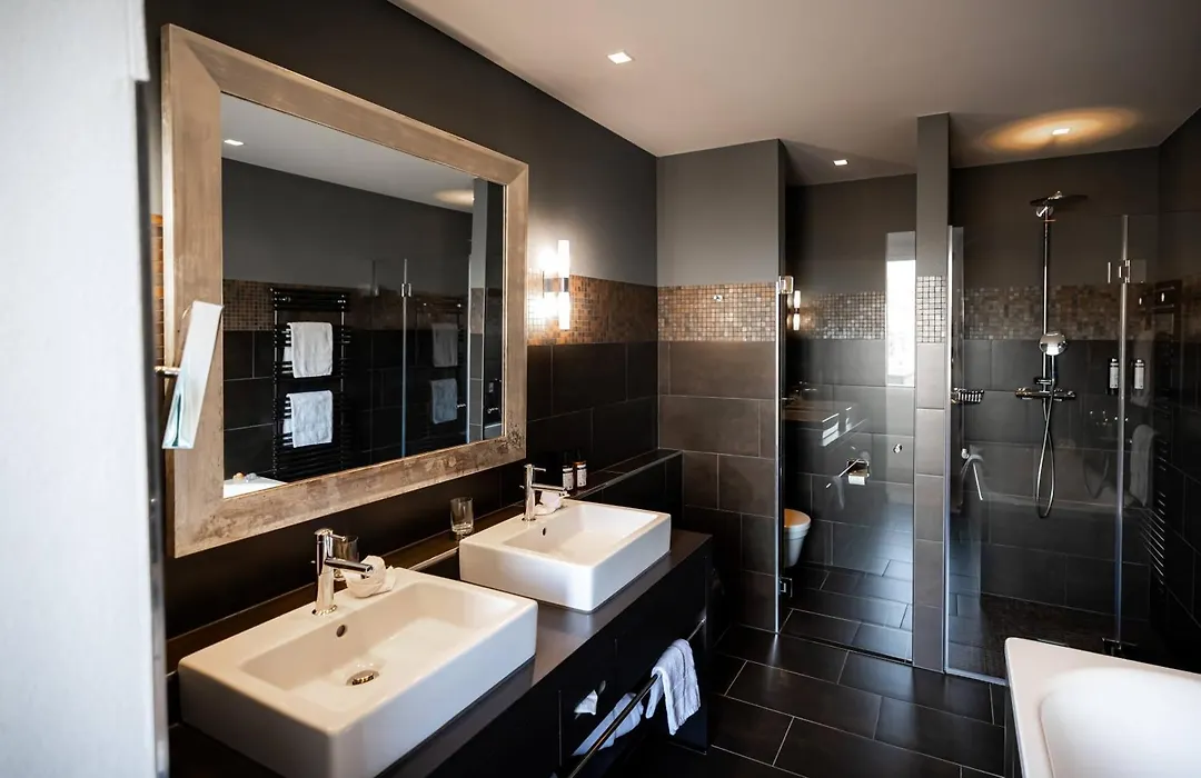 Hotel Seepark Thun-1