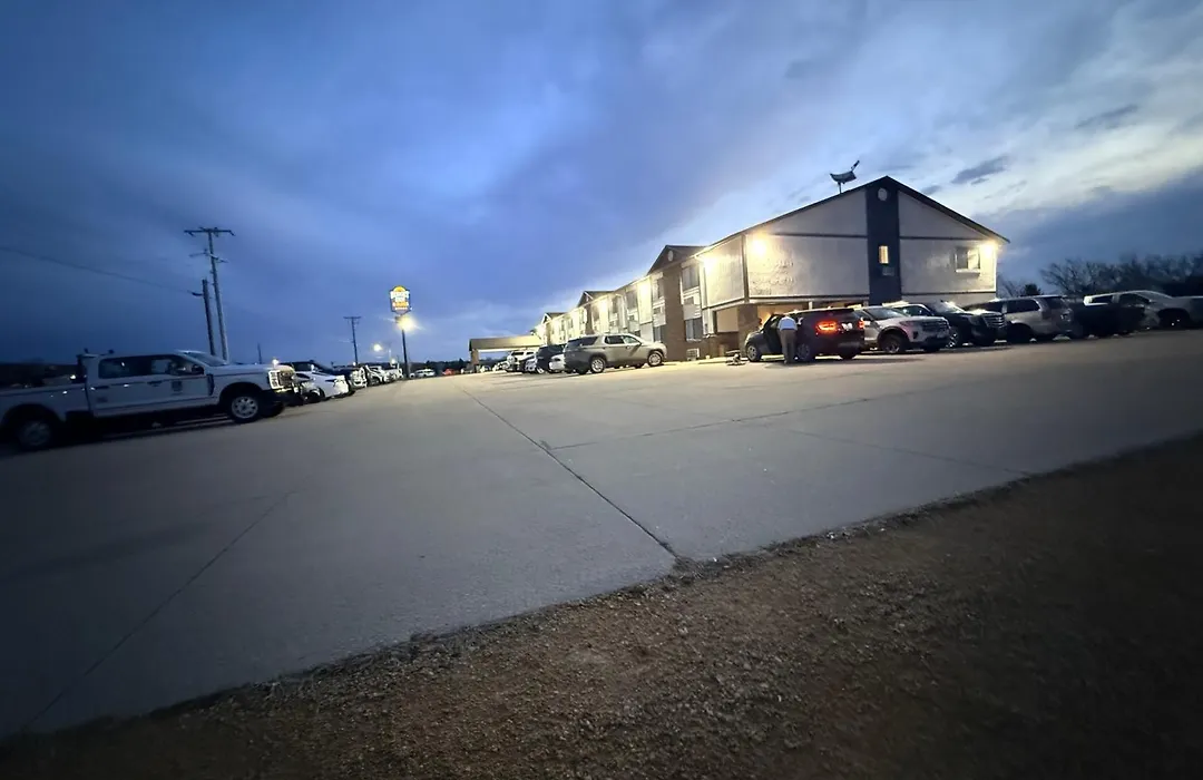 Budget Inn & Suites-1
