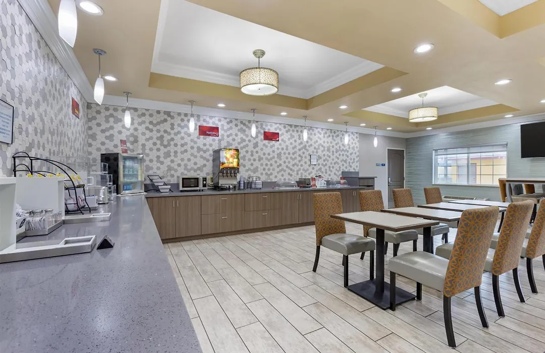 Best Western Plus Wasco Inn & Suites-1