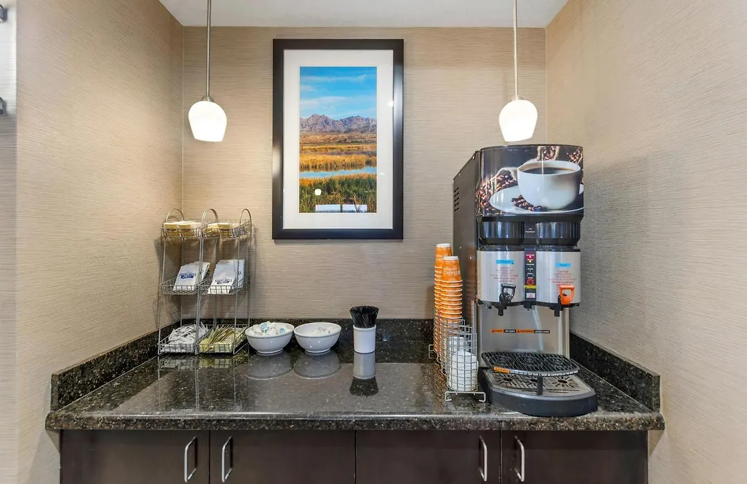 Comfort Suites Blythe-1