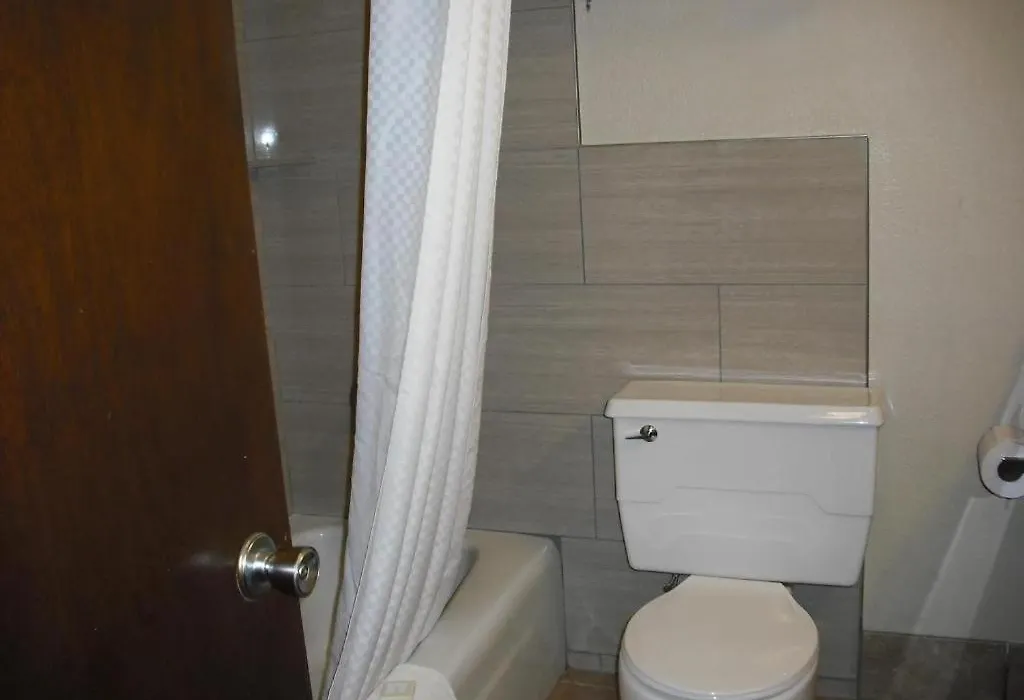 Americinn By Wyndham La Crosse Riverfront-Conference Center-1