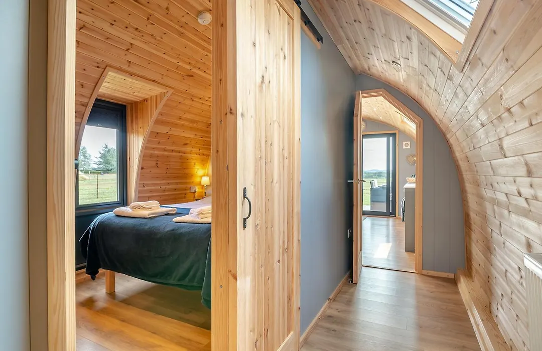 Firtree Farm Lodges-1