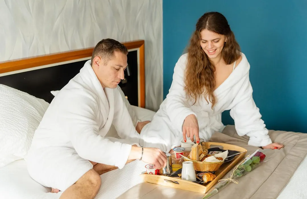 Domaine de la Foret d’Orient – Natur’Hotel Golf&Spa-1