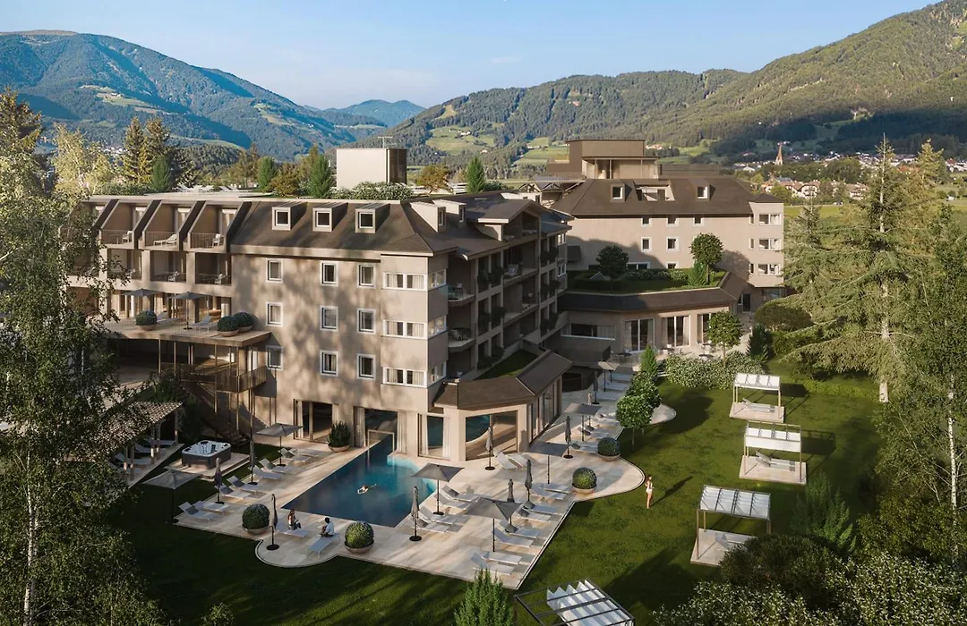Hotel Majestic - Unique Spa Resort-1