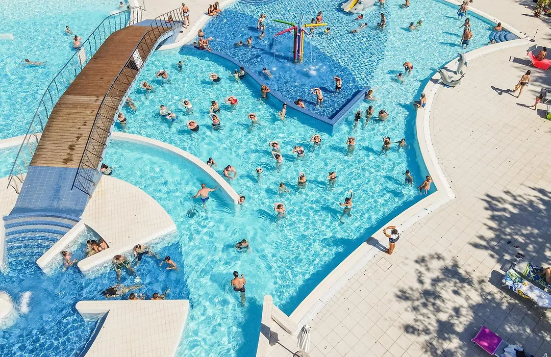 Club Del Sole Adriano Family Collection-1