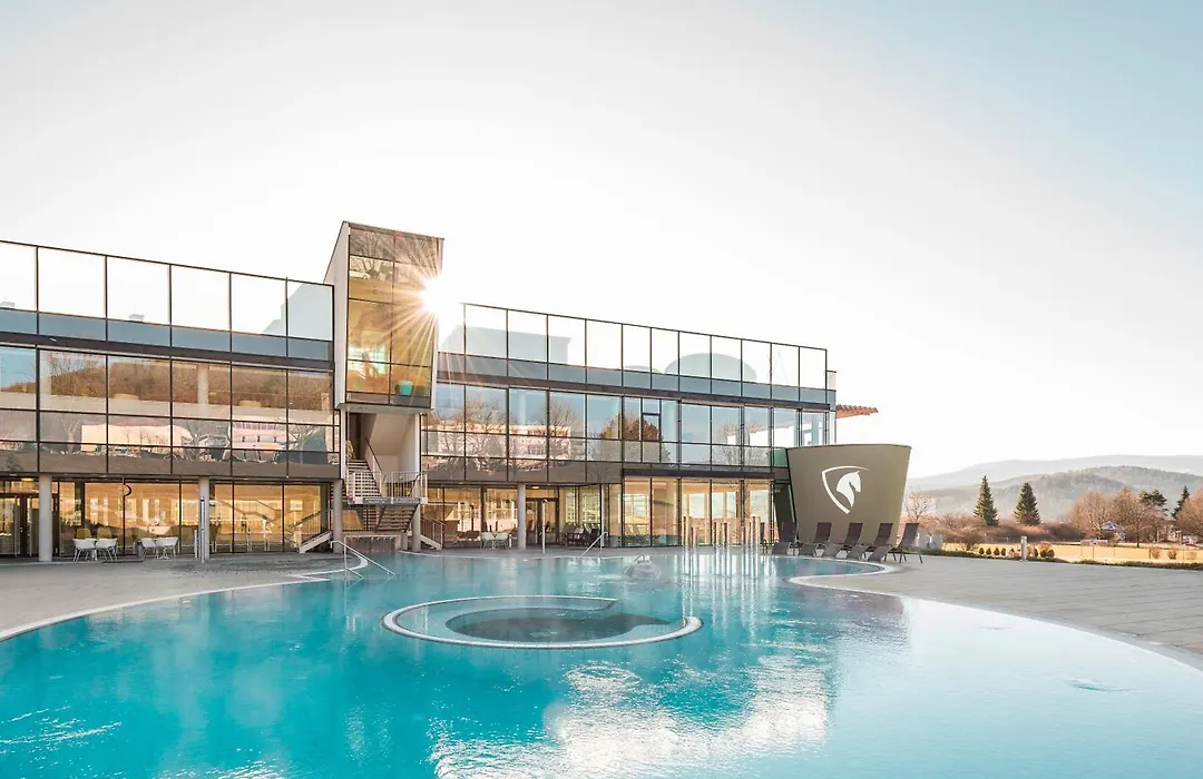 Hotel und Therme NOVA-1