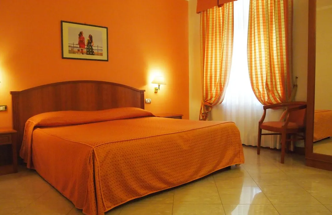 Piccolo Hotel-1