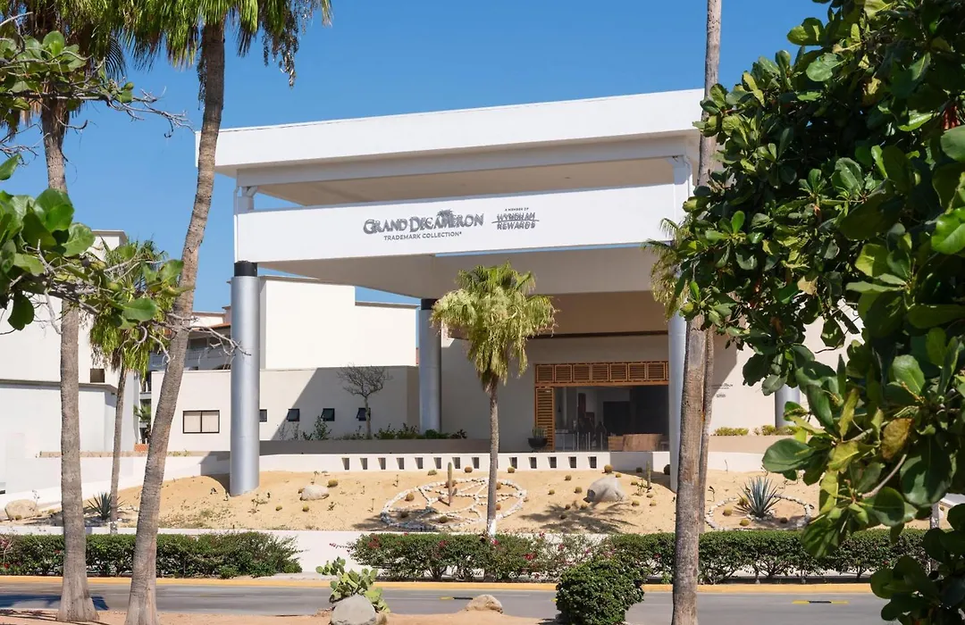Grand Decameron Los Cabos, A Trademark All-Inclusive Resort-1