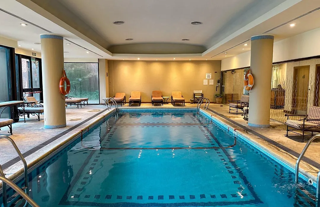 Sheraton Pilar Hotel & Convention Center-1