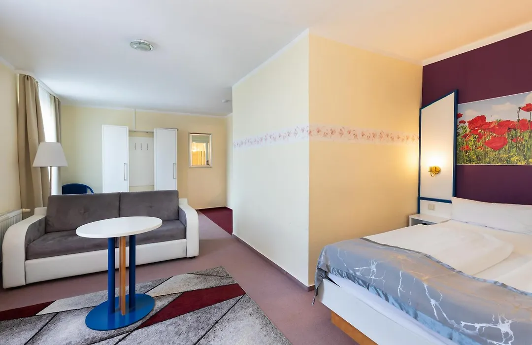 Hotel Klaus Störtebeker-1