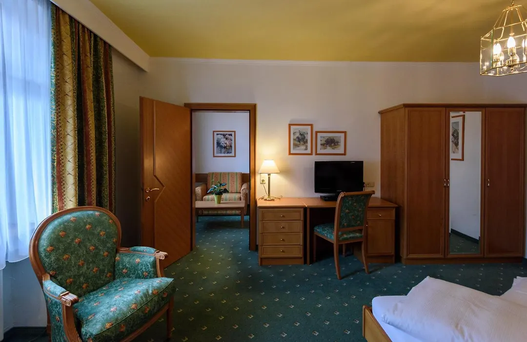 Hotel Post-1