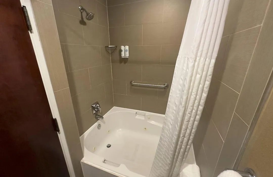 Comfort Suites Scranton Near Montage Mountain-1