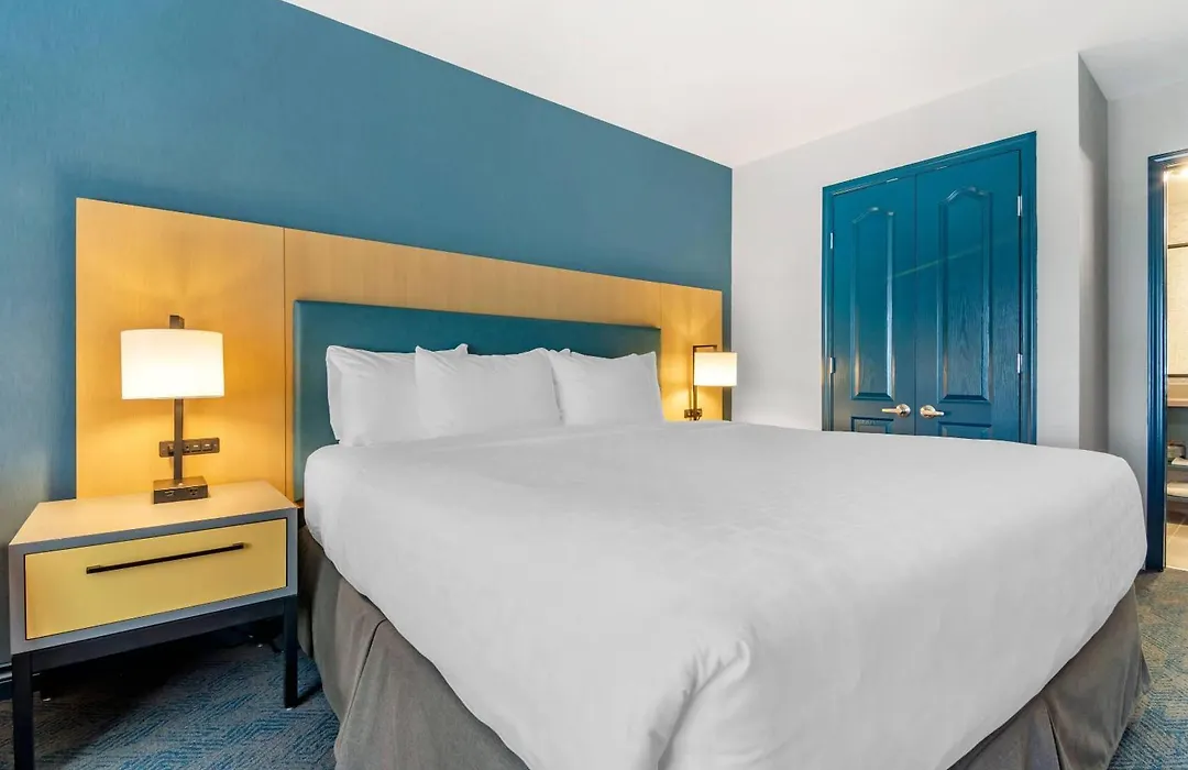 Clarion Hotel & Conference Centre-1