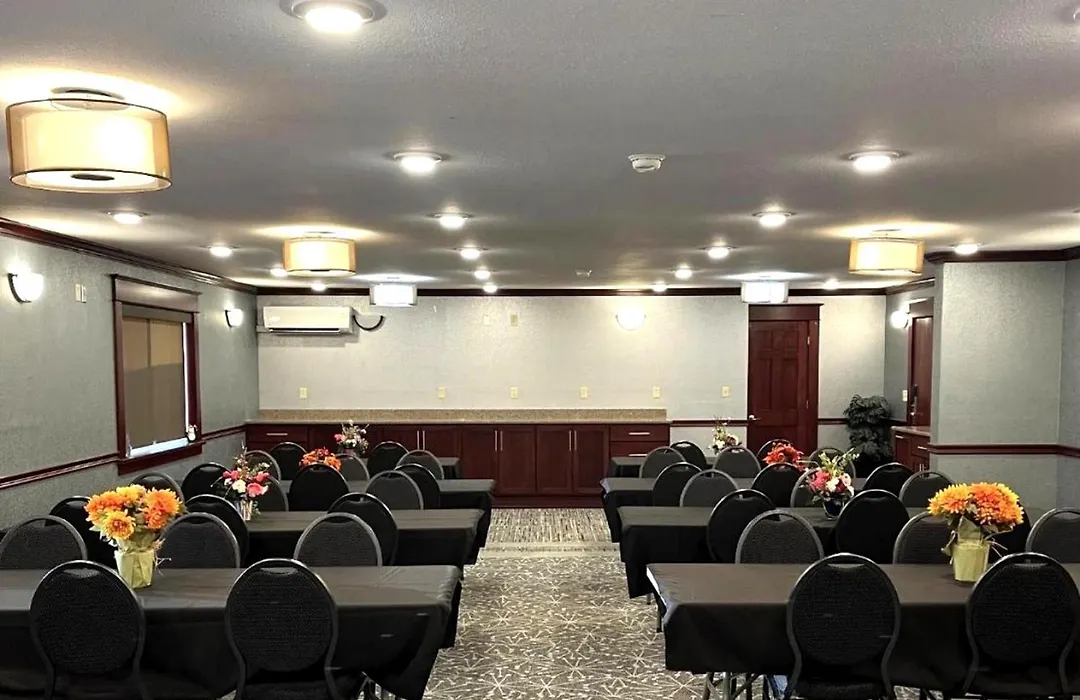 Fireside Inn And Suites-1