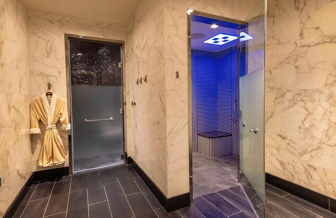 Waldorf Astoria Beverly Hills-1