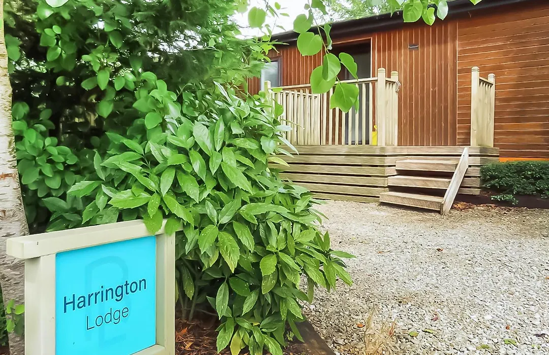 Herons Brook Retreat Lodges-1