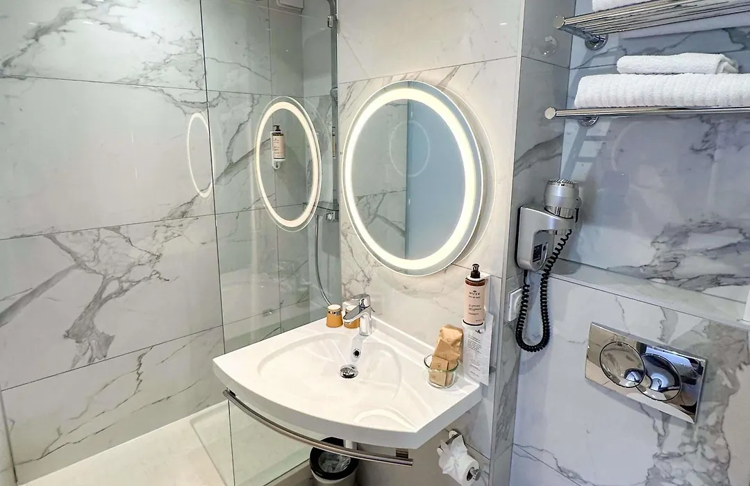 Mercure Ajaccio-1