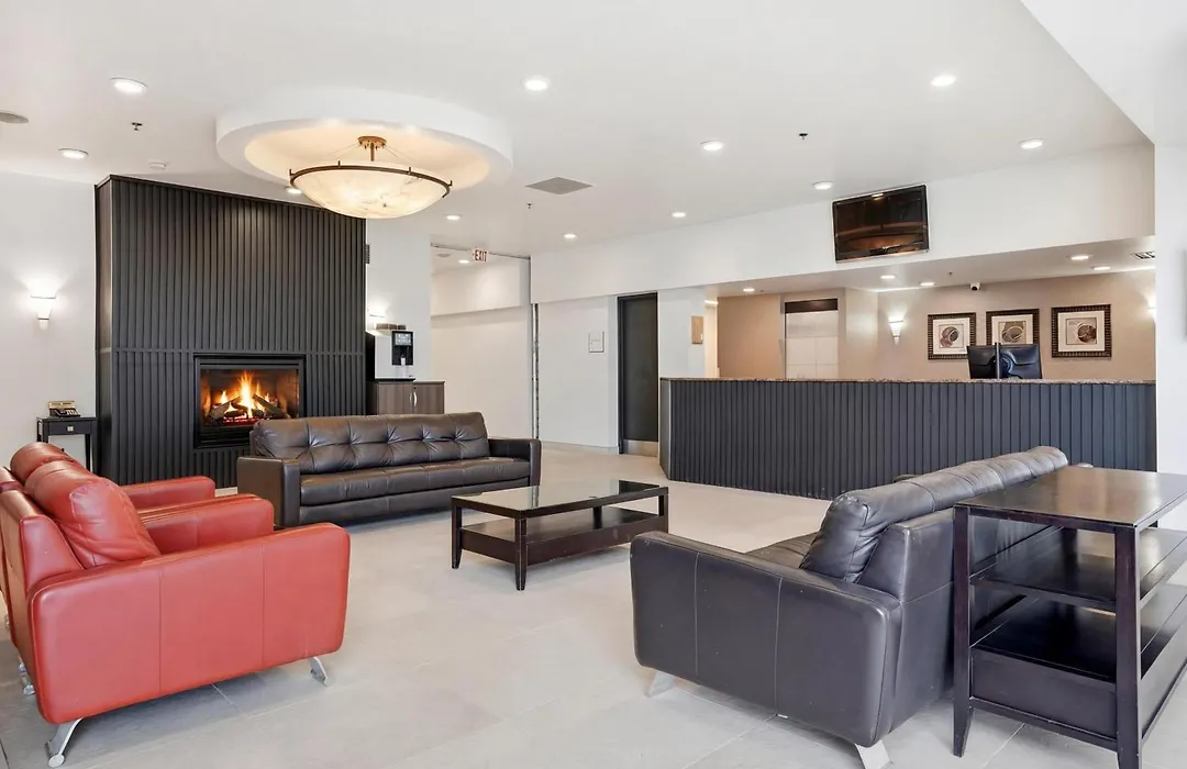Seven Oaks Hotel Regina, Surestay Collection By Best Western-1