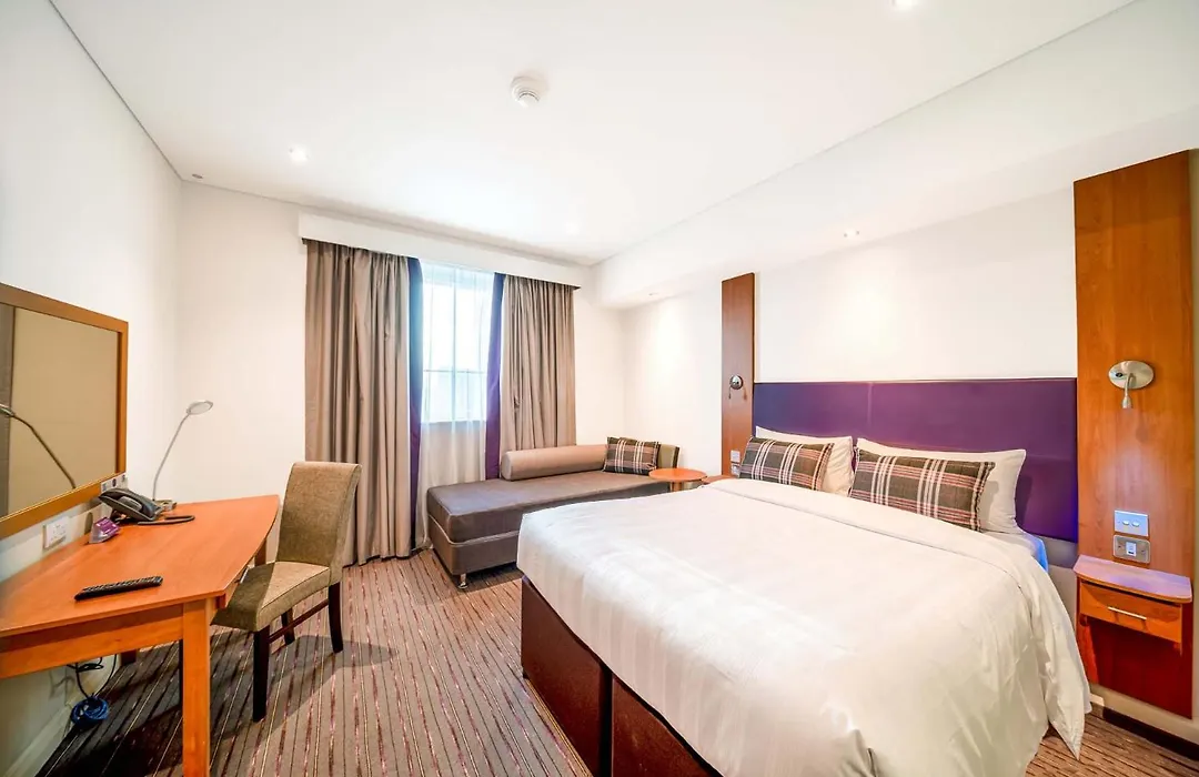 Premier Inn Abu Dhabi Airport Business Park-1