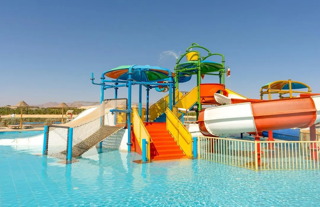 Parrotel Lagoon Waterpark Resort-1